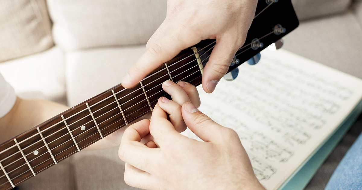 10 Essential Guitar Notes